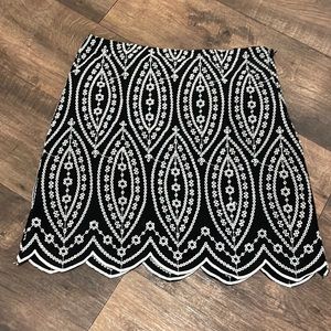 Loft Size 6 Black and White Embroidered Mini Skirt